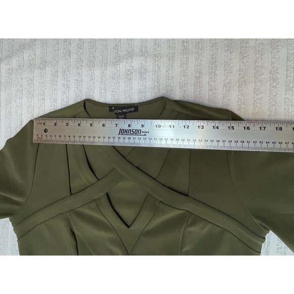 Boston Proper Womens 3/4 Sleeves Tunic Top Medium Criss-Cross Neck Cut-Out Green - Picture 5 of 8